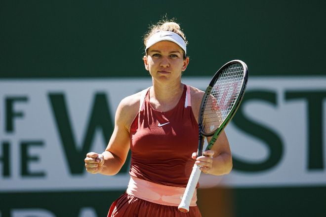 球场上仍然 球场上仍然