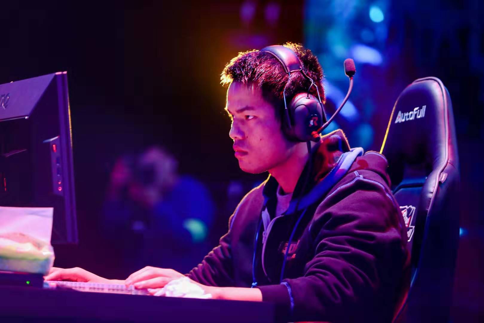 的突发状况 的突发状况