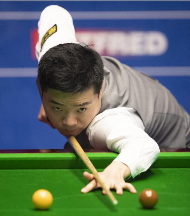 的线性比赛 的线性比赛